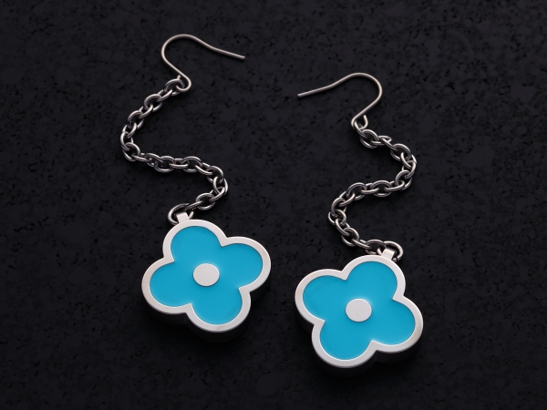 Small Pansy pierced / Turquoise / S-040-TQ